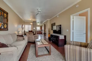 Photo #6: 6122046 Listing