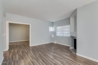 Photo #4: 6122146 Listing