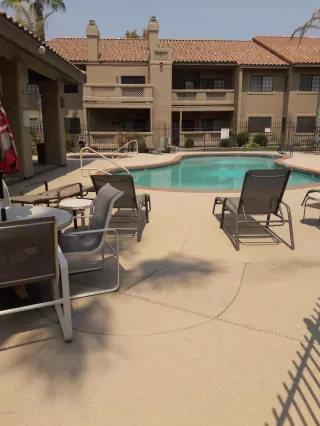 Photo #6: 6122146 Listing