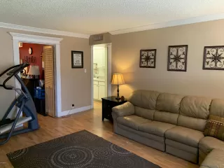 Photo #3: 6122171 Listing