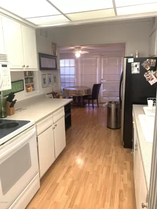 Photo #6: 6122171 Listing