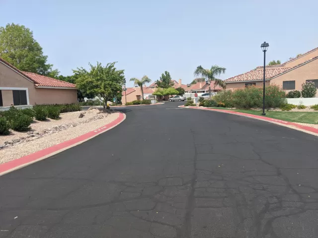 MLS: 6122360 Condo For Sale