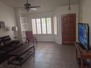 Photo #4: 6122360 Listing