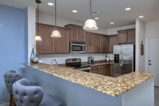 Photo #3: 6122393 Listing