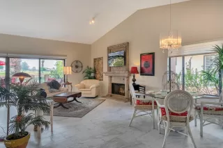 Photo #2: 6122430 Listing