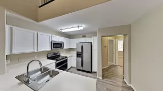 Photo #2: 6122762 Listing