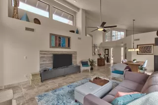 Photo #2: 6122950 Listing