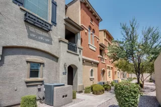 Photo #1: 6123196 Listing