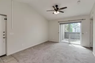 Photo #3: 6123302 Listing