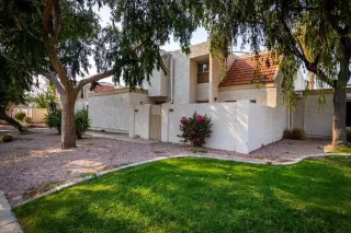 Photo #2: 6123372 Listing 