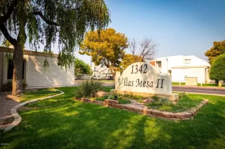 Photo #3: 6123372 Listing 