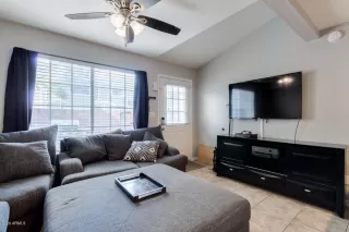 Photo #5: 6123562 Listing 