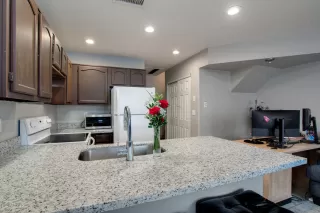 Photo #6: 6123562 Listing 