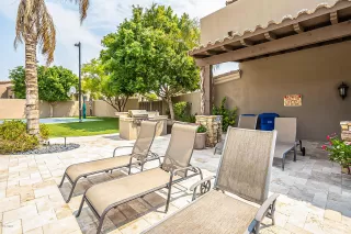 Photo #5: 6123579 Listing
