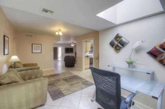 MLS: 6123747 Condo For Sale