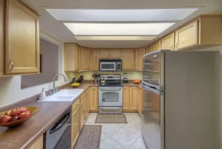 Photo #1: 6123747 Listing 