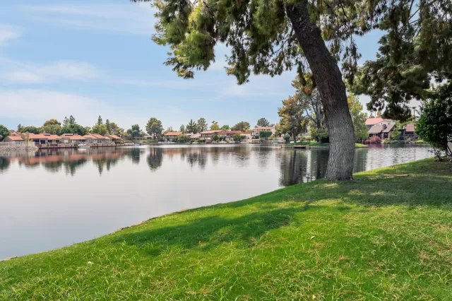 MLS: 6123874 Condo For Sale