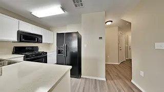 Photo #3: 6123972 Listing 