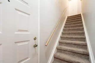 Photo #2: 6123989 Listing