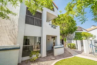 Photo #3: 6124111 Listing 