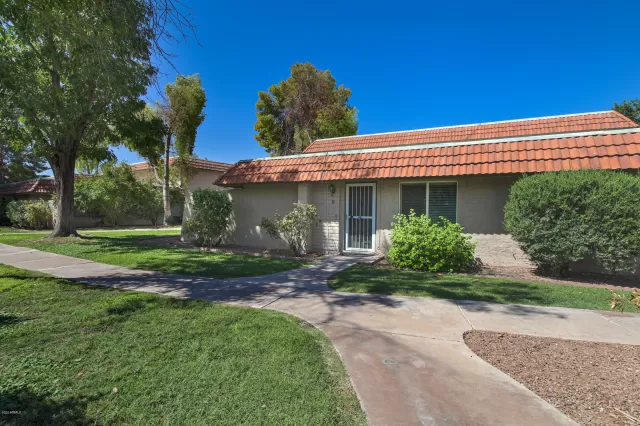 MLS: 6124248 Condo For Sale