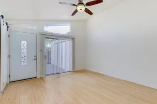 Photo #3: 6124616 Listing 