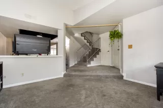 Photo #2: 6124652 Listing 