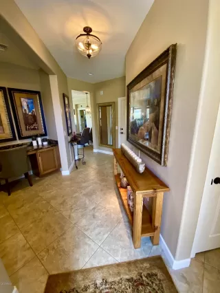 Photo #5: 6124817 Listing