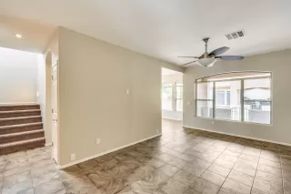 Photo #2: 6124913 Listing