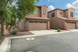 Photo #6: 6124913 Listing