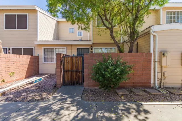 MLS: 6125141 Condo For Sale