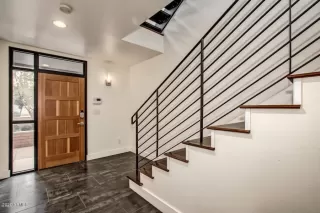 Photo #2: 6125340 Listing