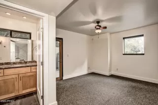 Photo #5: 6125340 Listing