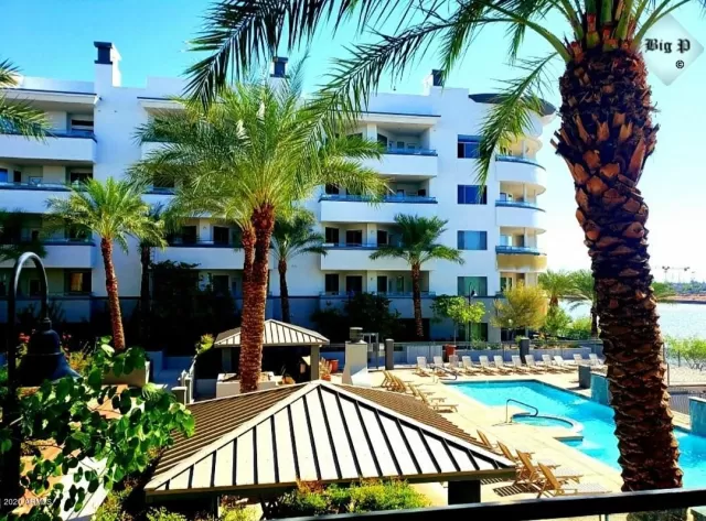 MLS: 6125669 Condo For Sale