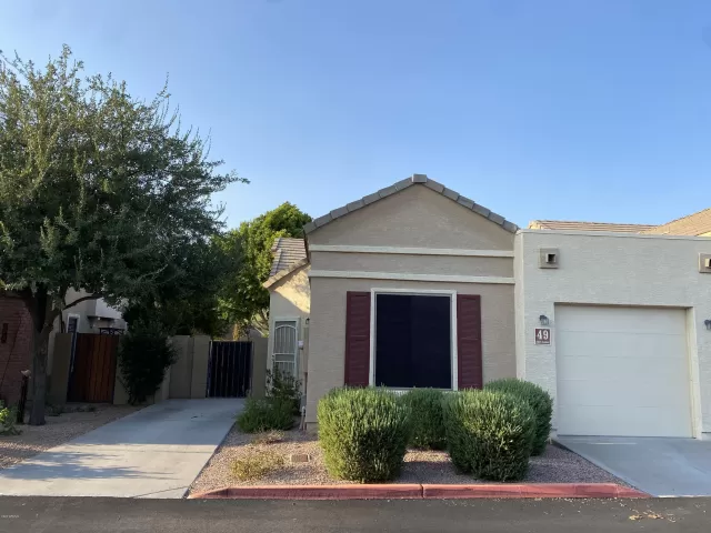 MLS: 6125993 Condo For Sale