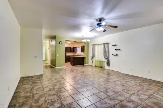 Photo #4: 6126048 Listing