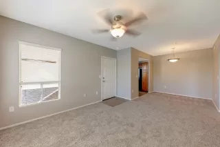 Photo #4: 6126679 Listing