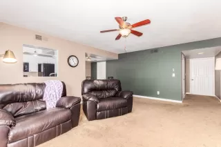 Photo #5: 6126933 Listing 