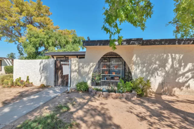 MLS: 6126962 Condo For Sale