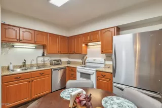 Photo #4: 6126962 Listing