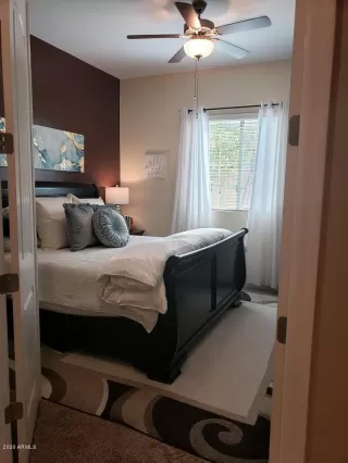 Photo #6: 6126981 Listing