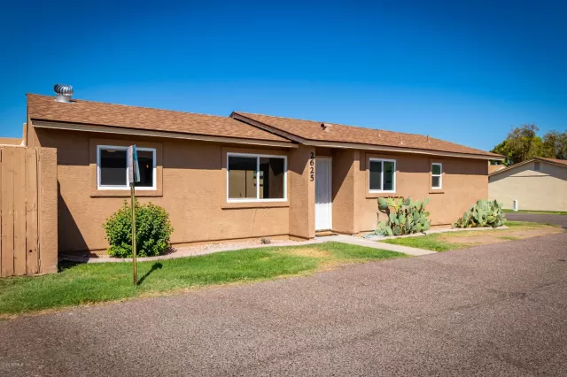 MLS: 6127132 Condo For Sale