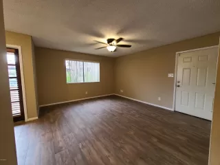 Photo #4: 6127175 Listing