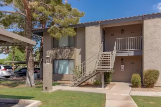 Photo #2: 6127202 Listing