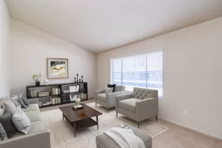 Photo #3: 6127202 Listing