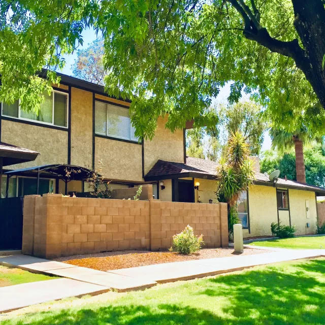 MLS: 6127479 Condo For Sale