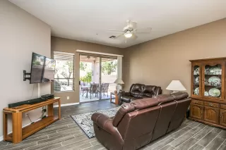 Photo #2: 6127546 Listing 