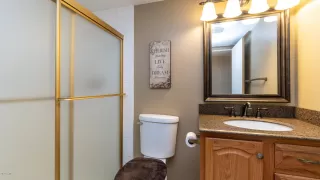 Photo #5: 6127576 Listing