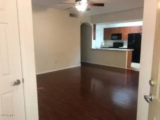 Photo #4: 6127589 Listing