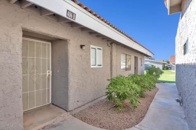 MLS: 6127611 Condo For Sale